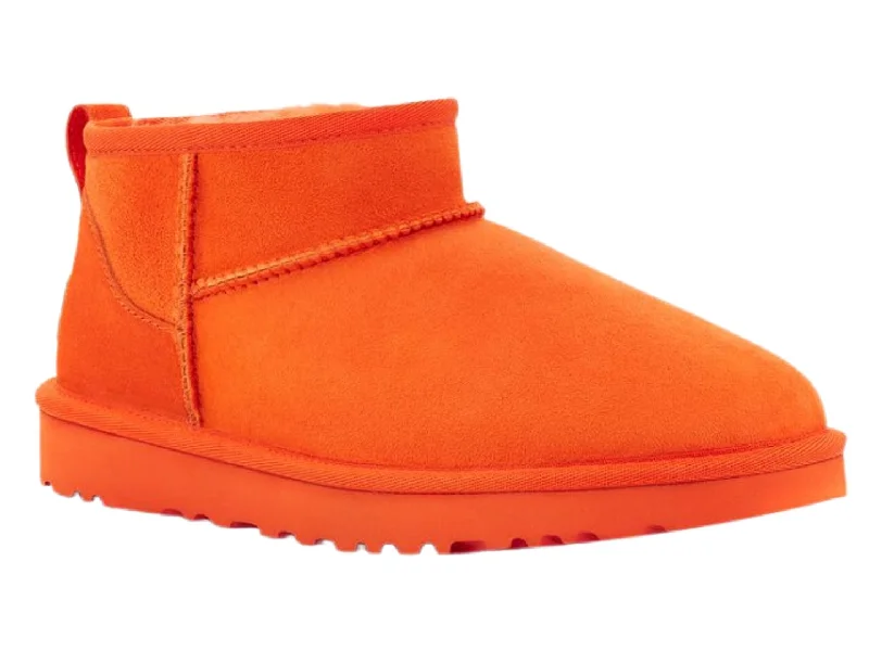 Boots for outdoor rainy strolls -UGG: Classic Ultra Mini in Orange