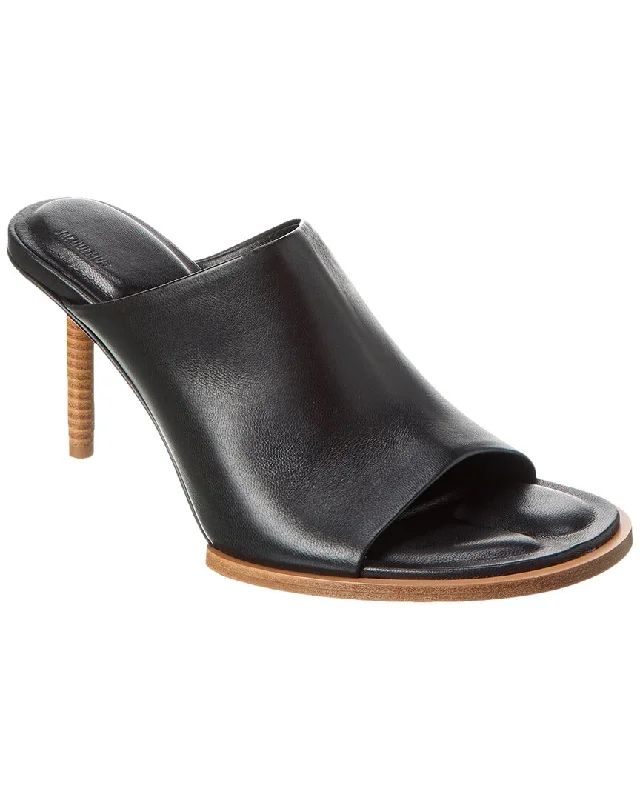 Slippers for apartment living -Jacquemus Les Mules Rond Carre Leather Mule