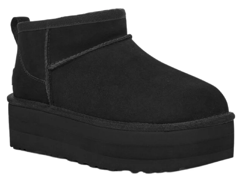 Boots with woven spring textures -UGG: Ultra Mini Platform in Black