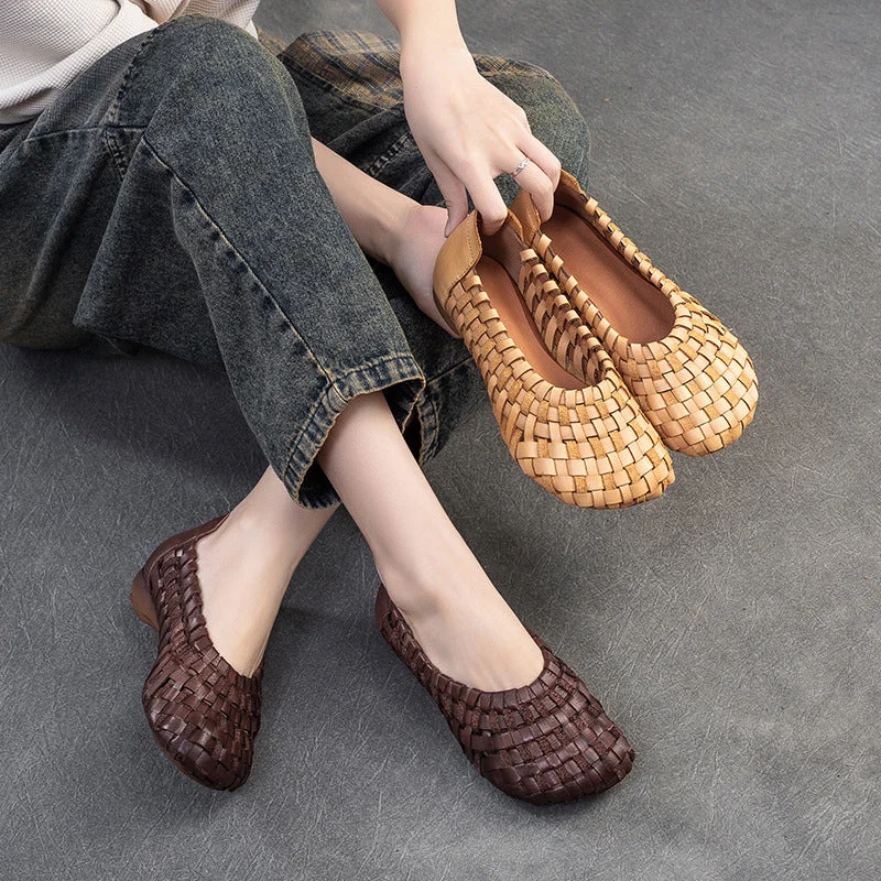 Sandals with cushy heel pads -Women Handcraft Plaited Leather Soft Low Block Sandals