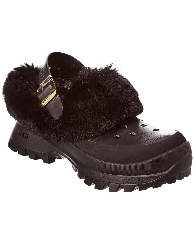 Slippers with cool vibes -Stella McCartney FFF Trace Clog