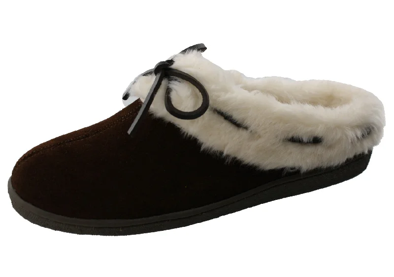 Slippers for fast ease -Clarks Womens Winter Cozy Fur Easy On Lightweight Suede Slippers