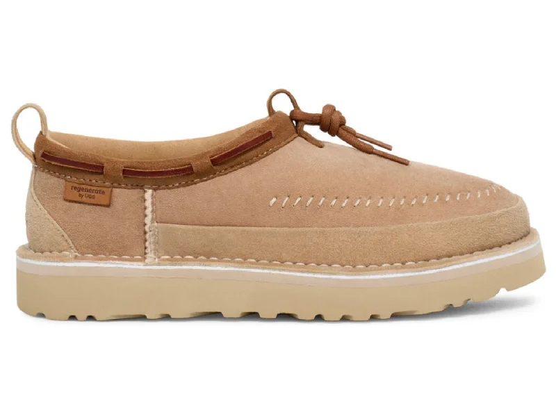 Boots for men with cracked soles -UGG: Tasman Regenerated in Sand