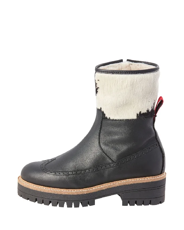 Boots with sleek sole patterns -Montreux 2 Boot | Black