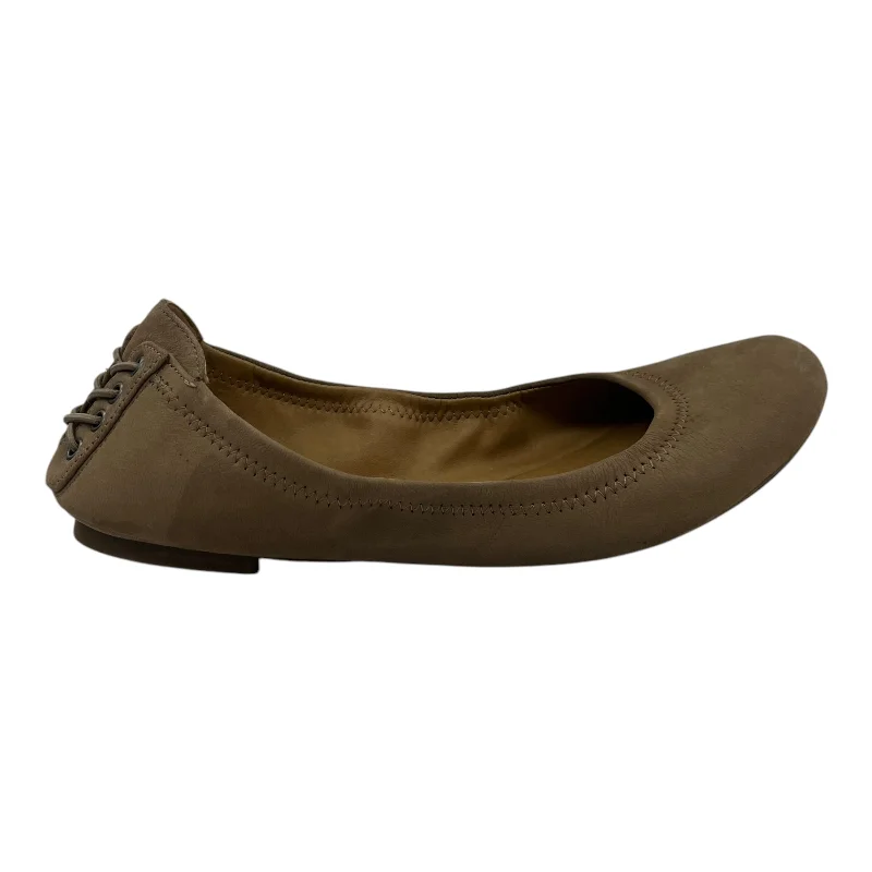 Dark flats for minimalist wear -Shoes Flats By Lucky Brand In Tan, Size:7