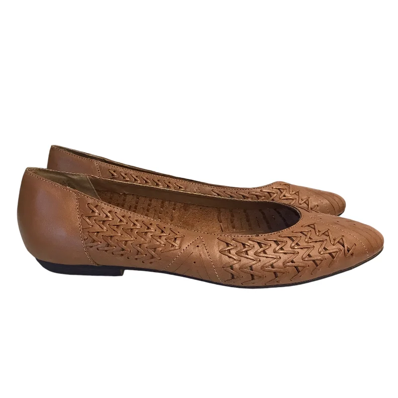 Flats for quick porch steps -Shoes Flats By Apache In Brown, Size:10