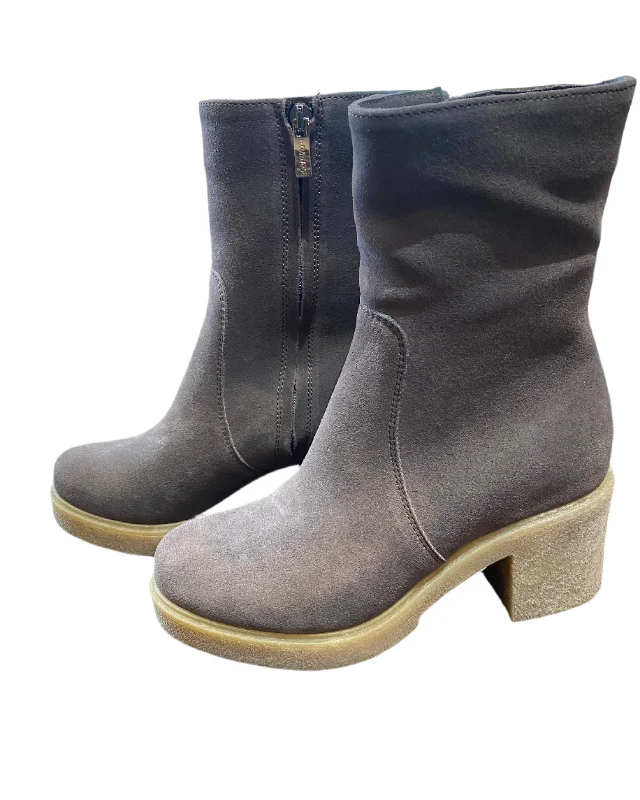 Boots with small air vents -Zed Suede Bootie | Cement