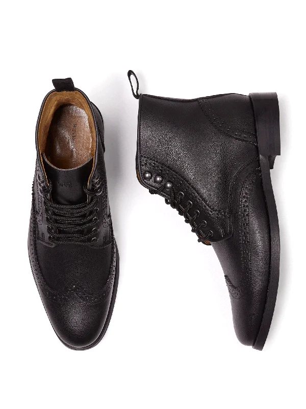 Boots with steady sole linings -Brogue Boots