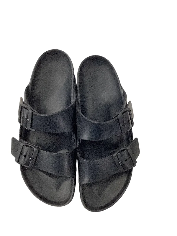 Modern flats with sleek design -Sandals Flats By Birkenstock In Black, Size: 9