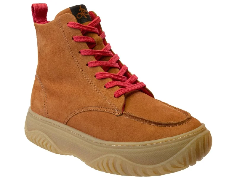 Boots for relaxed wet outings -OTBT: GORP in CAMEL Sneaker Boots