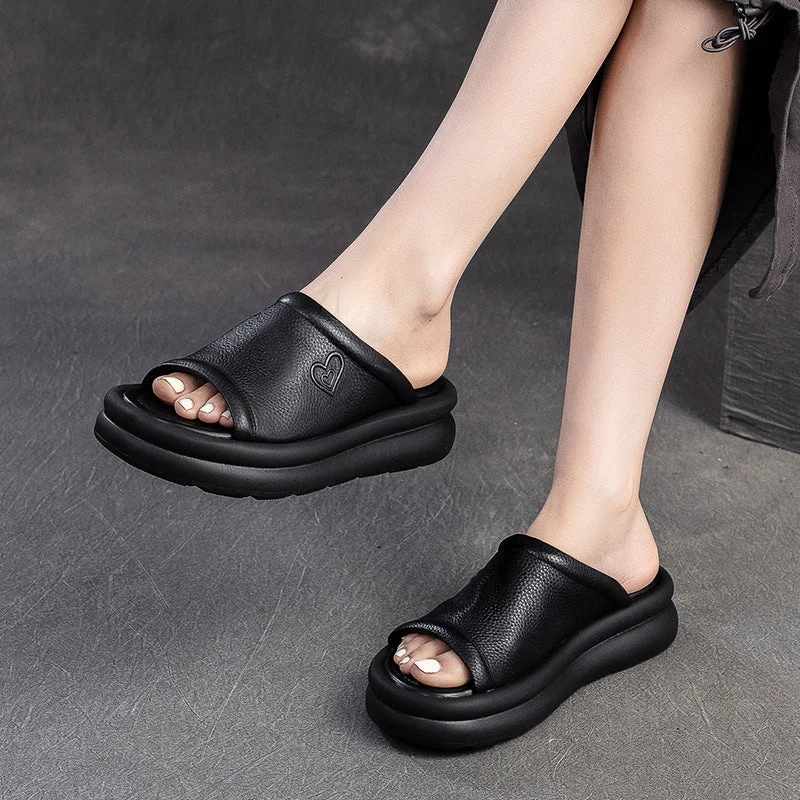 Sandals with tough sole grip -Women Casual Leather Soft Platform Slides Sandals