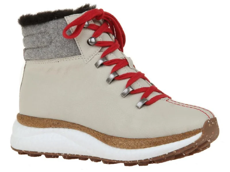 Boots with resilient sole cushioning -OTBT: BUCKLY in Khaki Hiking Boots