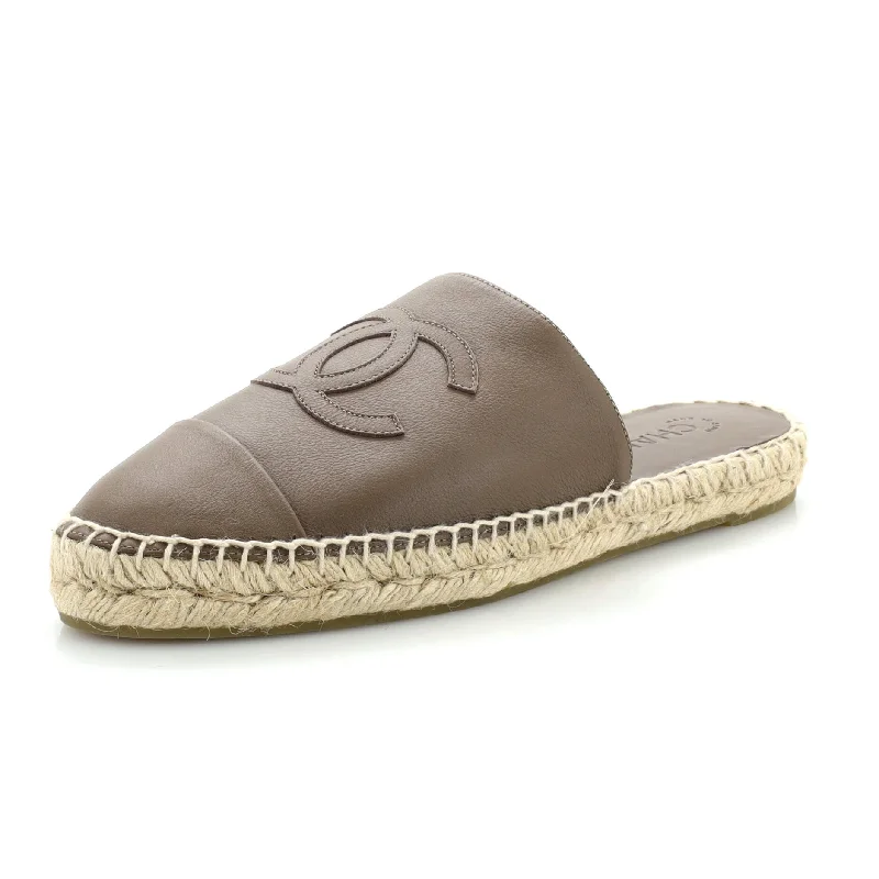 Slippers with great traction -Women's CC Mule Espadrilles Leather